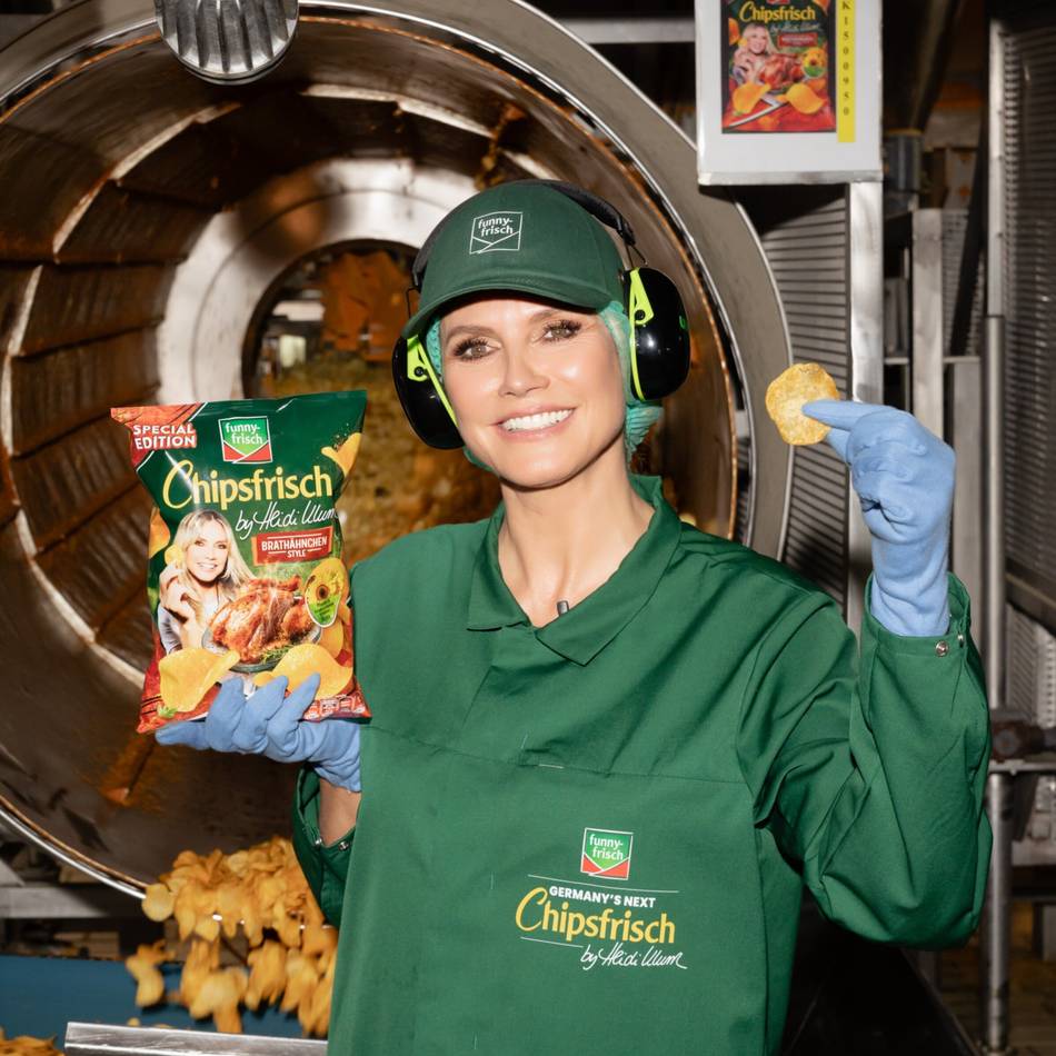 Promi-Alarm in Grevenbroich: Supermodel Heidi Klum packt in Wevelinghovener Chips-Fabrik mit an