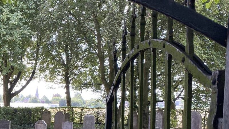 Versteckter jüdischer Friedhof in Korschenbroich: „Dieser Teil der Geschichte wurde immer unter den Teppich gekehrt“
