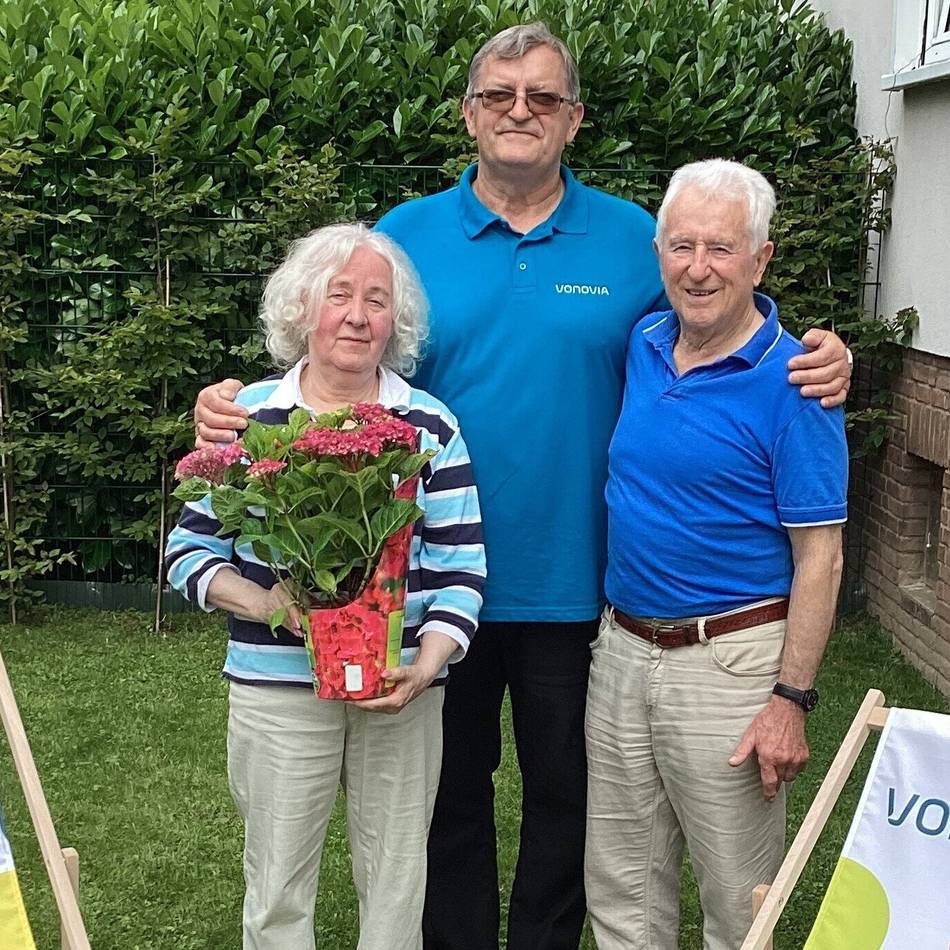 Vonovia in Langenfeld: Wohnungsunternehmen übergibt 100. Mietergarten