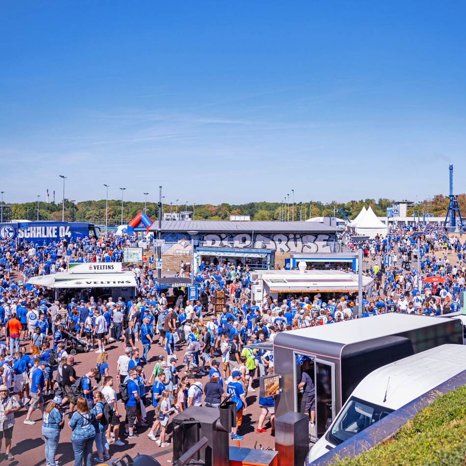 So lief das Wochenende: Schalke, Bochum, die Zebras und Co. – der Fußballwesten legt los