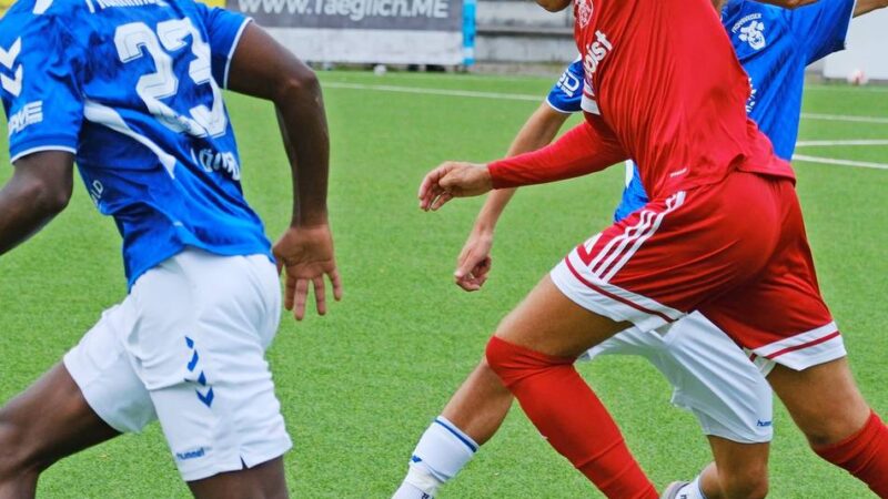 Fußball-Bezirksliga: 1. FC Wülfrath zeigt Reaktion und besiegt Frohnhausen klar
