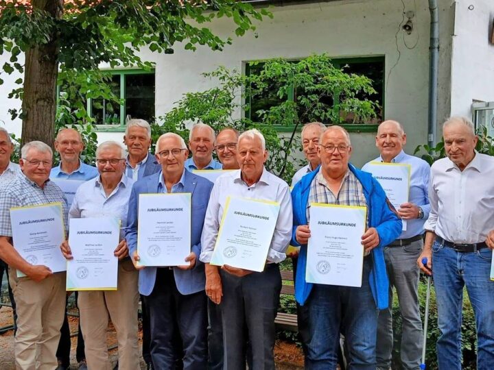 Landwirte freuen sich über ihr Goldjubiläum: Erster Jahrgang der Höheren Landbauschule feiert
