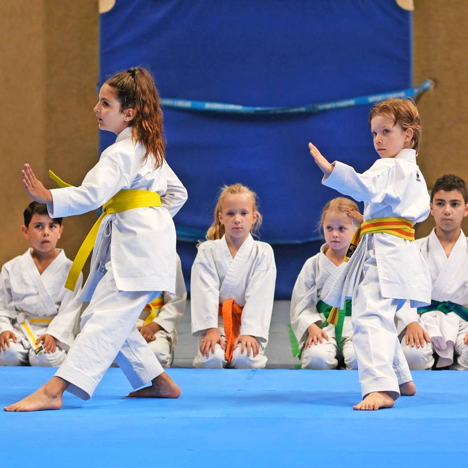 Karate-Nachwuchs in Erkrath: Sieben Jahre alt, Landesmeister und international erfolgreich