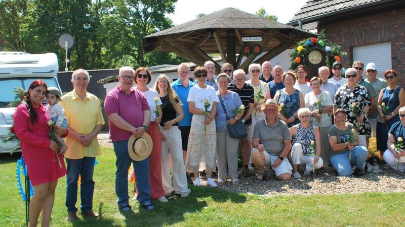 Jubiläumsfest mit Kaiserschießen: Xantener Pumpennachbarschaft feiert 55 Jahre Zusammenhalt