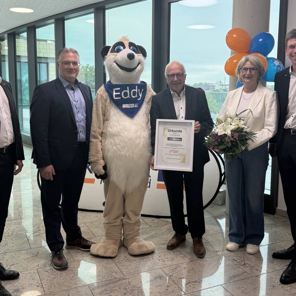 Fast zehn jahre Markenbotschafter: Volksbank Kleverland verabschiedet Theo Brauer