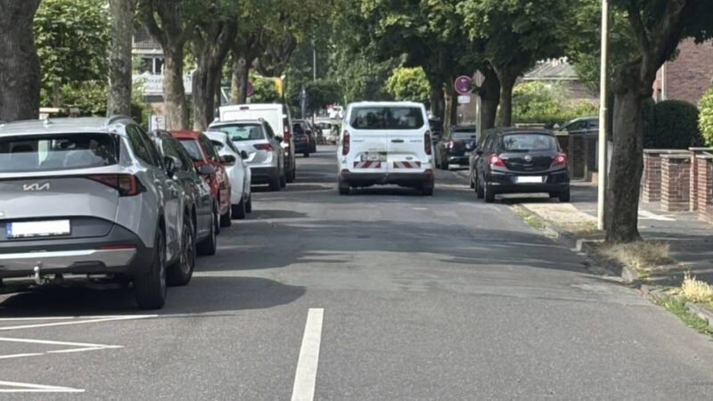 Baustellen in Lobberich: Asphalt wird auf mehreren Straßen repariert
