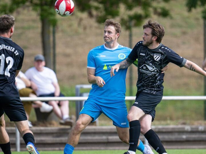 Niederrheinpokal-Debüt: Nur 100 Zuschauer verfolgen die historische Premiere des Büdericher SV