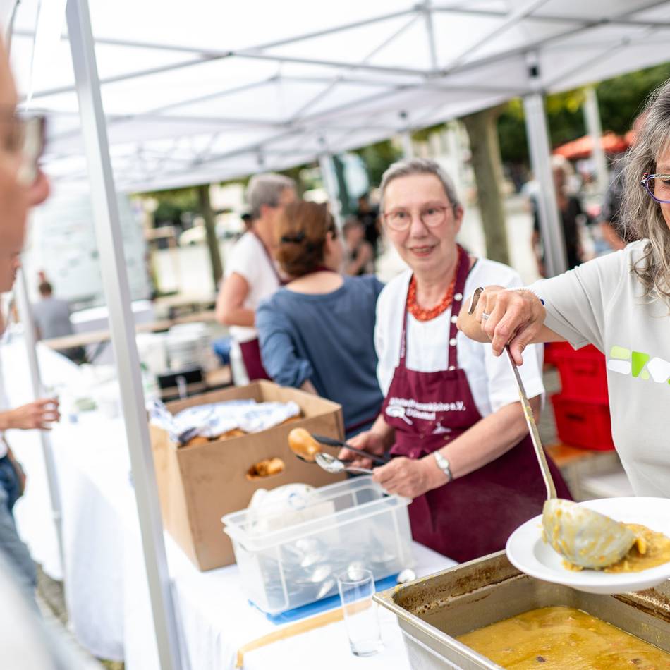 Auf dem Burgplatz: Ein Fest, bei dem alle zusammenkommen