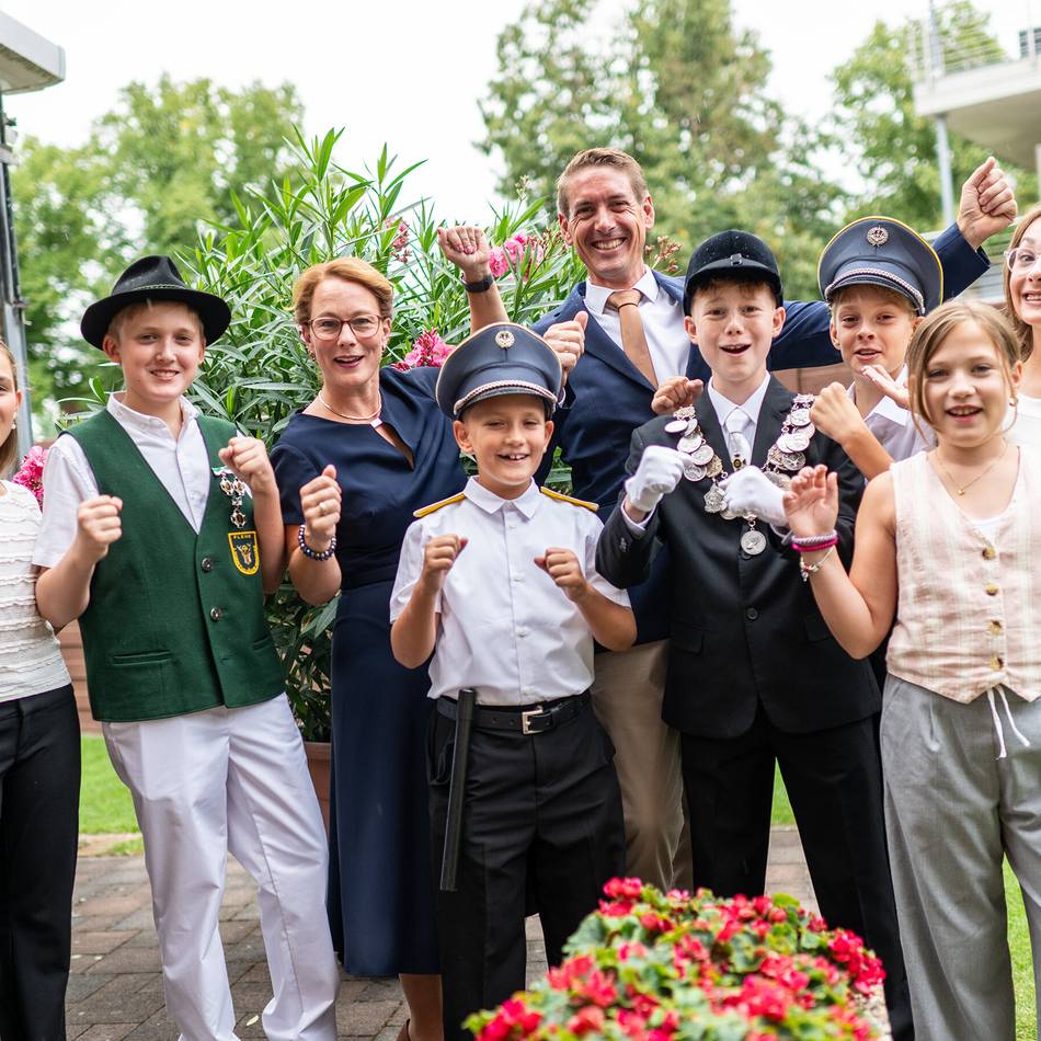 Schützenfest in Düsseldorf: 450 Gutscheine bringen Flehes Kinder auf die Kirmes