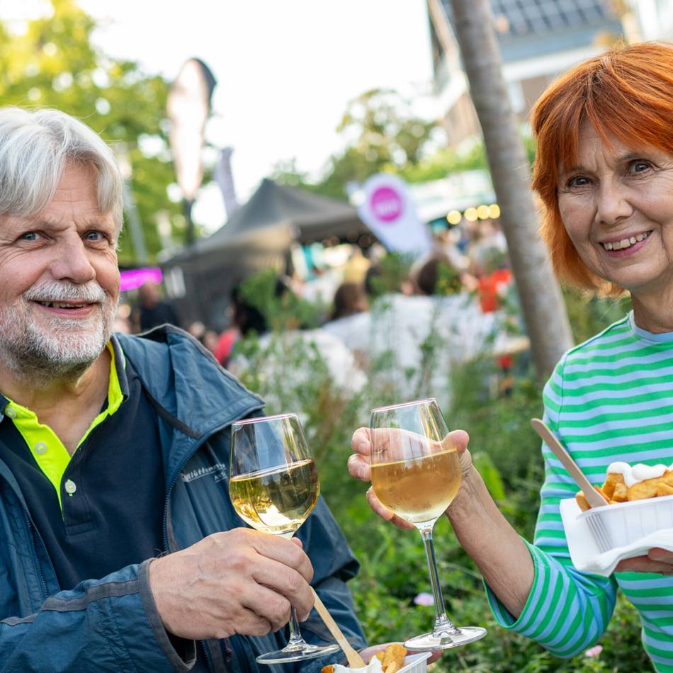 Neuer Vorstand besteht Feuertaufe: Büttgen kulinarisch: Ein Fest mit Appetit auf mehr