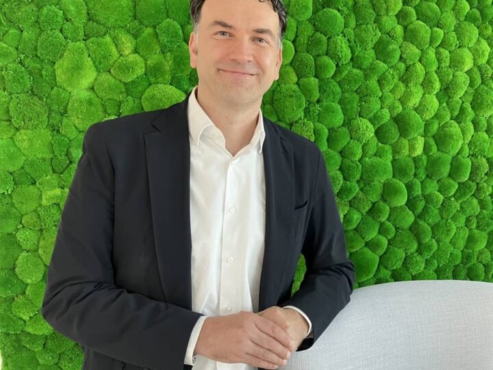 Solarstrom in Meerbusch und Willich: Jedes Haus bekommt künftig eine Solaranlage – sagt der Stadtwerke-Chef