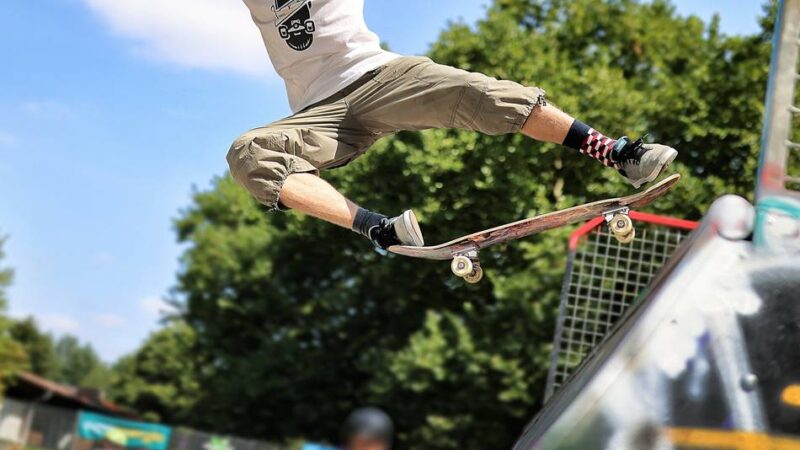 Kinder und Jugendliche in Mettmann: Kostenloser Skateboard-Workshop im Stadtwald