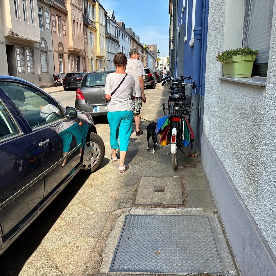 Verkehr in Düsseldorf : Stadt lehnt Fahrradständer in enger Straße ab – „In keiner Weise nachvollziehbar“