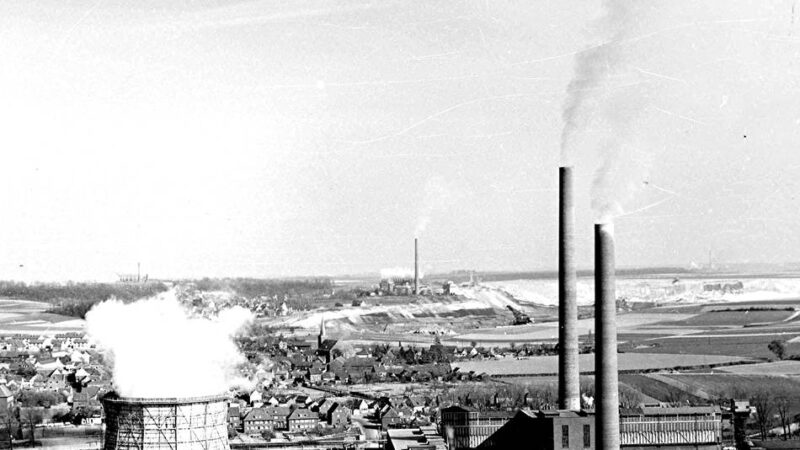 Zeitzeuge aus Grevenbroich-Frimmersdorf: Familiengeschichte im Schatten des Braunkohlekraftwerks