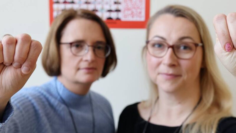 Koordinierte Aktion im Kreis Mettmann: So soll das SOS-Handzeichen bekannter werden