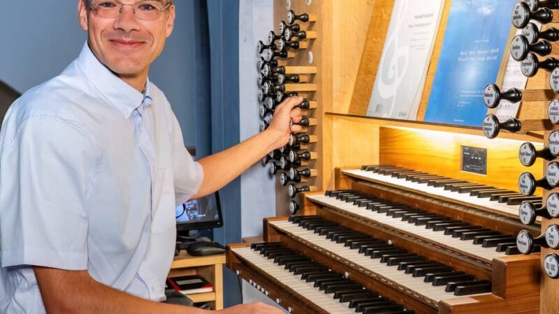 Winfried Lichtscheidel in Erkelenz: Klänge aus Sinfonie und Oper beim Orgelsommer