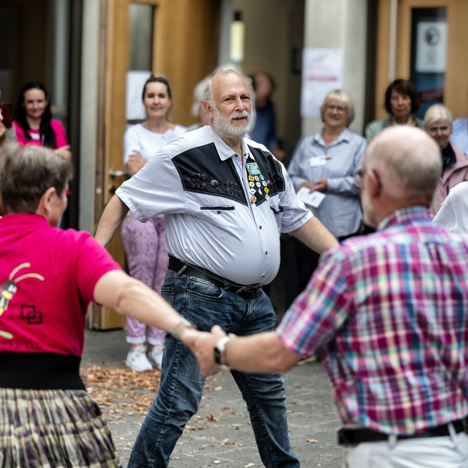 Tanzverein in Langenfeld: Zwei Schnupperabende laden zum Square Dance ohne Partner ein