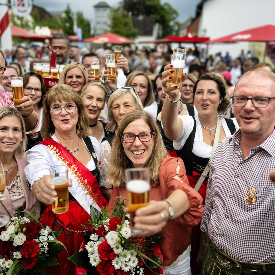 Treffpunkt am Kradepohl: Schürefest bringt Jung und Alt in Monheim zusammen