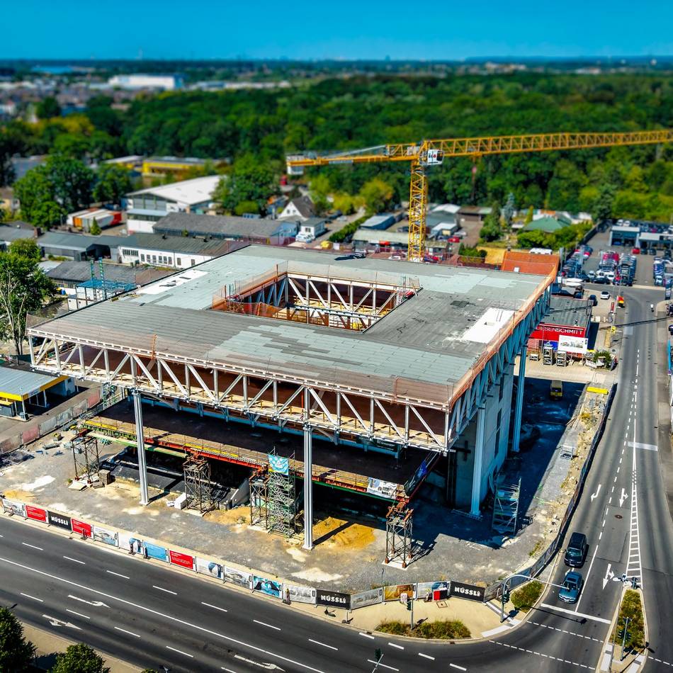 Erweiterungsbau in Monheim: Mack-Pyramide – Millionenprojekt mit Konstruktionsfehlern