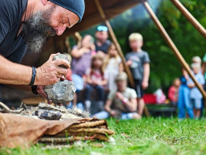 Sommerfest im Neandertal: Die Faszination des Feuers