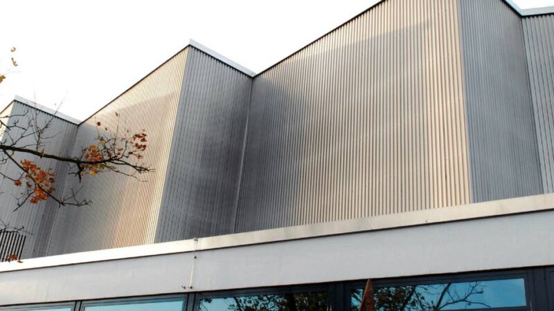Wegen Sanierungsarbeiten: Emmericher Stadttheater geht auf Tournee