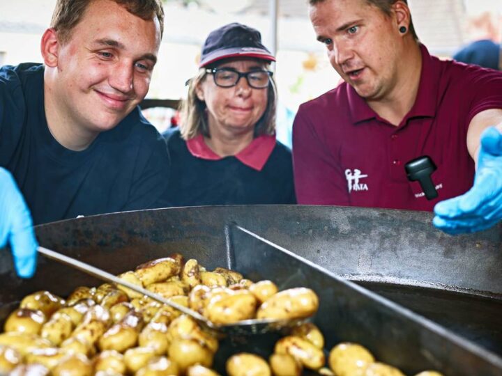 Kino auf dem Benninghof in Mettmann: Kartoffeln, Kräuterquark und Hollywood