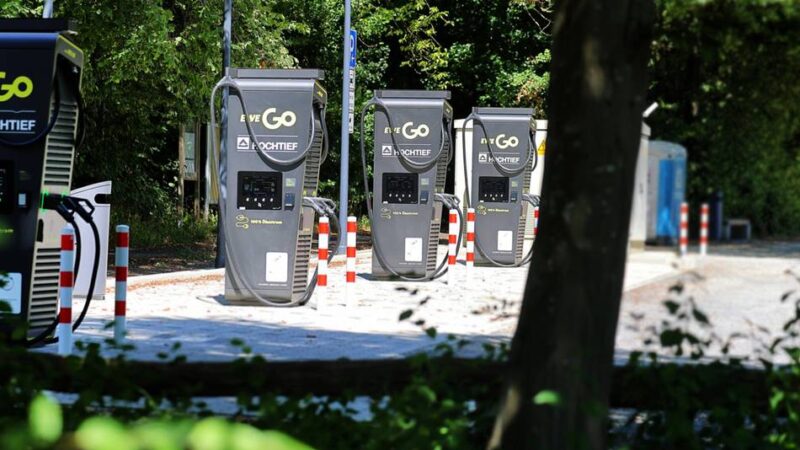 Neue E-Ladesäulen in Mettmann: Das ist der modernste Wanderparkplatz der Stadt