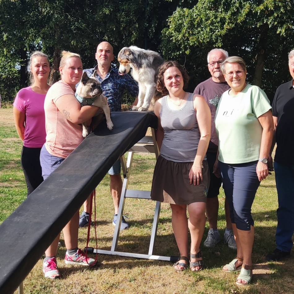 Sommertour des Ortsverbands Rheinberg: SPD besucht den Hundesportverein Budberg-Baerl