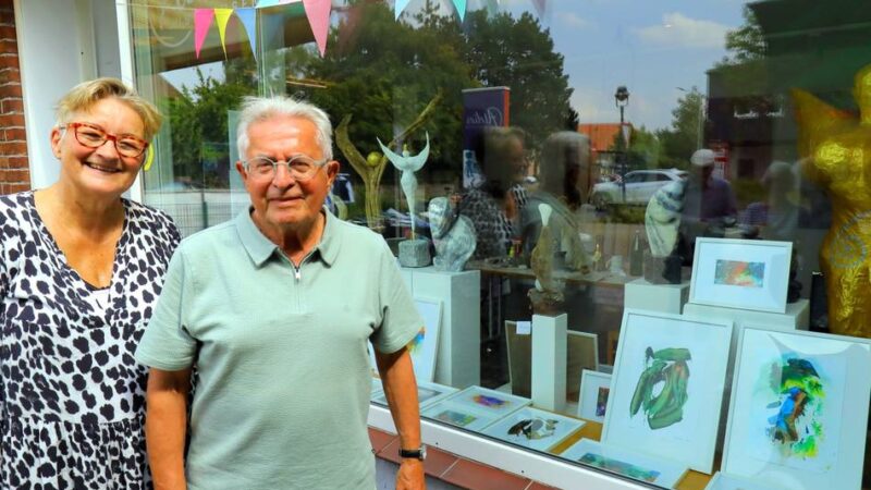 Ausstellung im Atelier Lübbehusen in Budberg: Maler gibt Stimmungen mit Farben wieder