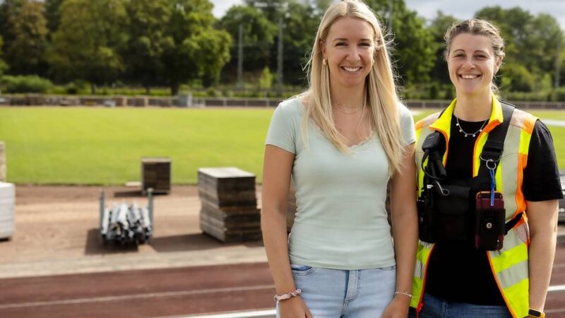 Sportevent in Düsseldorf: Aufbau für die Flag-Football-WM ist gestartet – das ist für Besucher wichtig