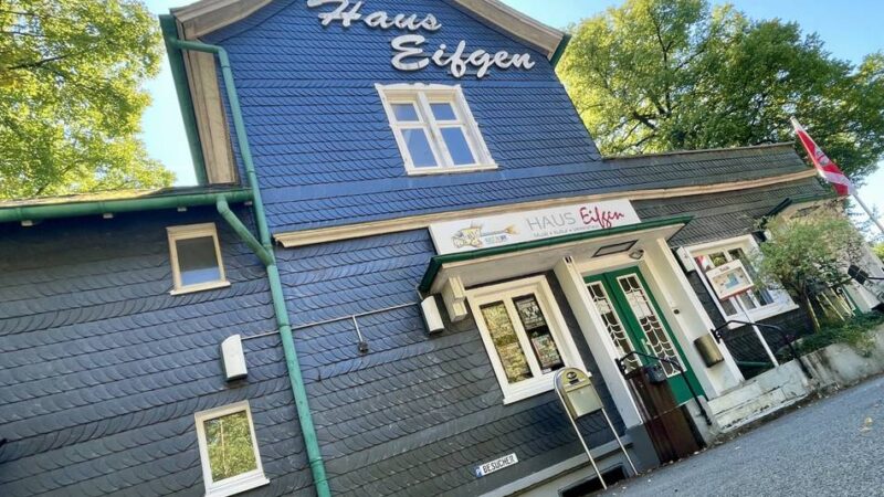 Haus Eifgen in Wermelskirchen: Genossenschaft macht Weg für Sanierung frei