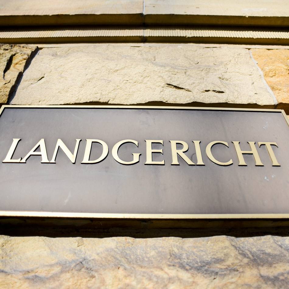 Viersener soll Vater im Schlaf angegriffen haben: Nachbarin hörte Kampfgeräusche in Wohnung über ihr