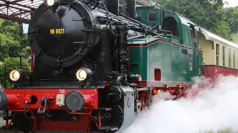 Historische Dampflok in Krefeld: So soll der Schluff noch Jahre weiterrollen