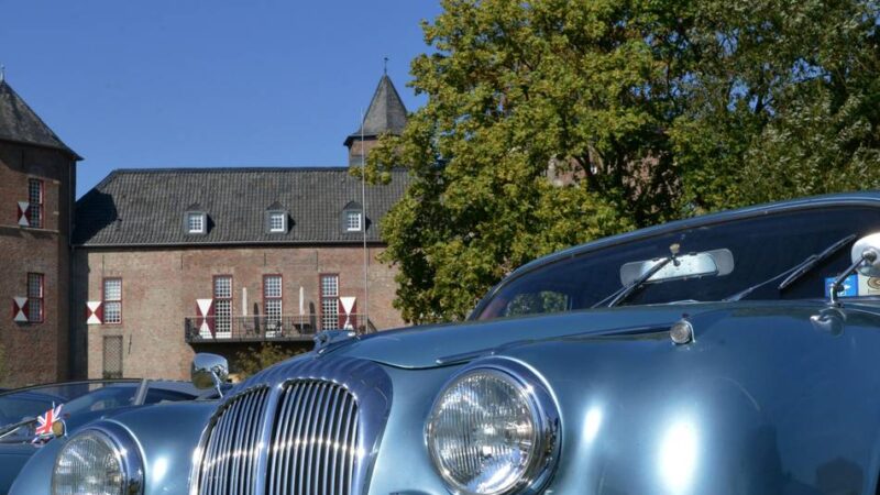 Oldtimer-Treffen auf Rittersitz: Arden Classic Day bringt automobile Klassiker nach Burg Zelem