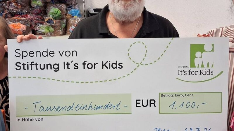 Spende in Hilden: Kinder erhalten neue Schulranzen