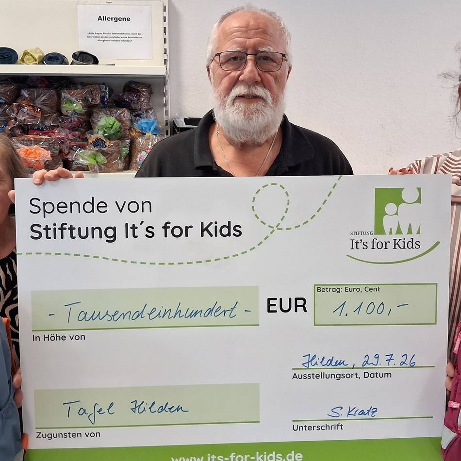 Spende in Hilden: Kinder erhalten neue Schulranzen