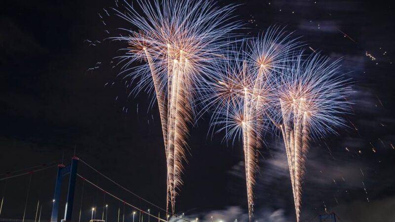 Trockenheit und Niedrigwasser in Duisburg: Findet das Ruhrorter Hafenfest diesmal ohne Feuerwerk statt?