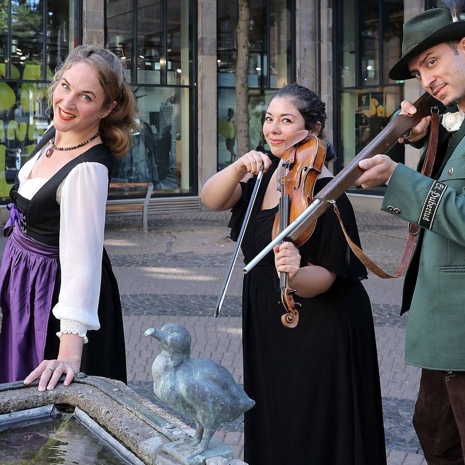 Open-Air-Vorstellung in Krefeld: Oper ohne Eintritt – „Freischütz“ am Schwanenmarkt