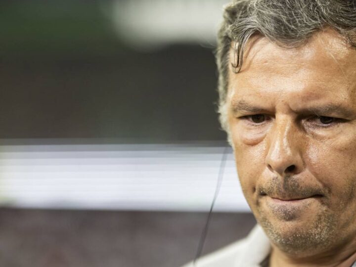„Nicht verboten, aber…“: Arabi und Ende stört Spieler-Verhalten auf dem Platz – wieder Fortunas Kernproblem