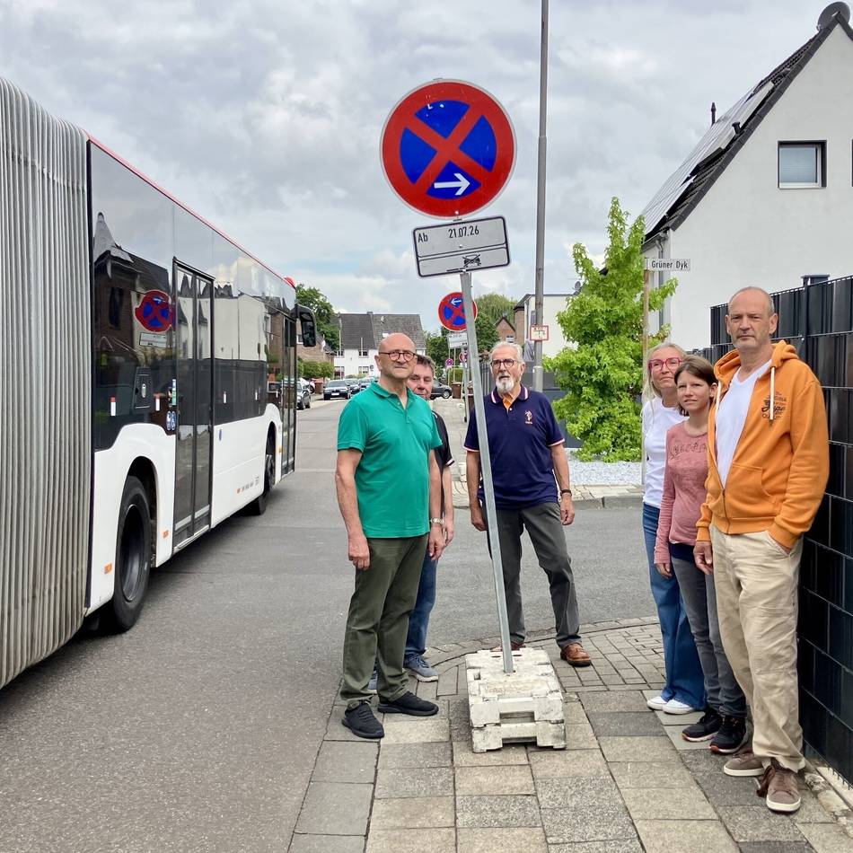 Siedlerallee in Schiefbahn: „Wenn ein Bus vorbeifährt, wackelt mein ganzes Haus“