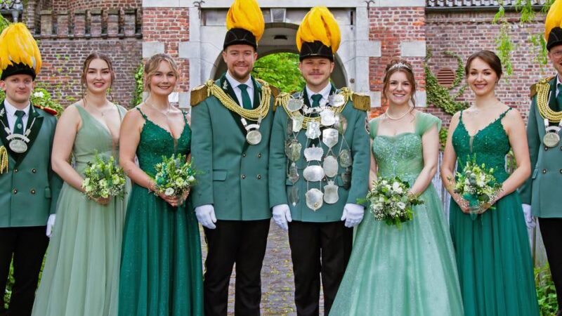 St.-Johannes-Bruderschaft Niederheide : Schützenfest mit neuer Band und jungem Königshaus