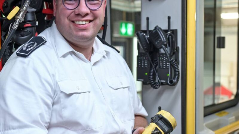 Kempener Wehrchef gibt Tipps: Was tun, wenn der Akku brennt?