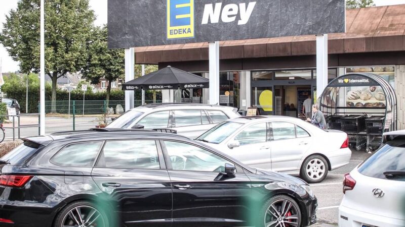 Nahversorgung in Grevenbroich: „Prüfen Neuaufstellung des Standorts“ – zieht Edeka in der Südstadt bald um?