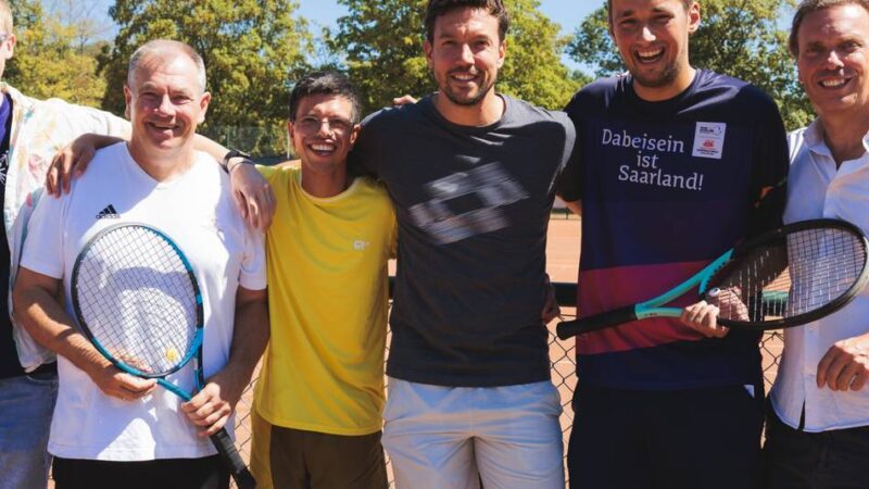 Zu Besuch beim TC Kaarster See: Mischa Zverev und Andreas Mies begeistern Fans