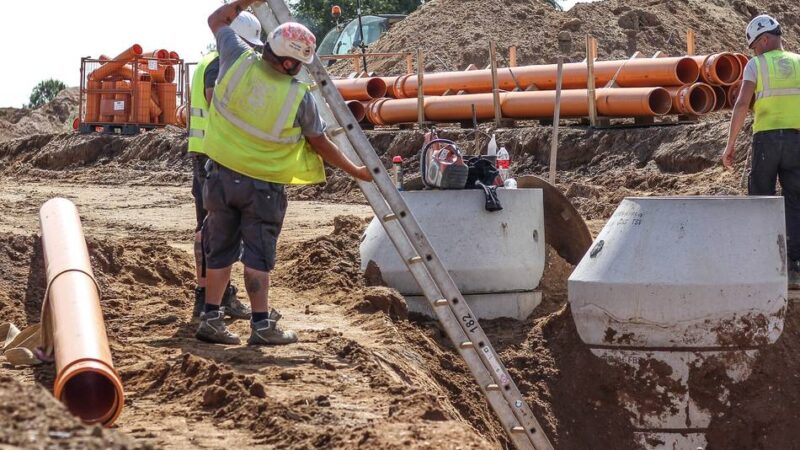 Neues Baugebiet : In Grevenbroich rollen die Bagger – Grundstücke ohne Bauträger-Bindung verfügbar