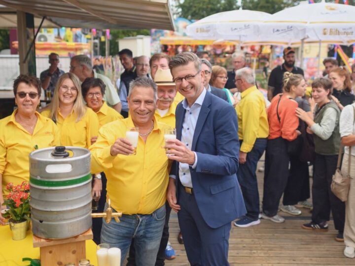 Kirmes in Kranenburg: Vier Tage Volksfest-Glück für die ganze Familie