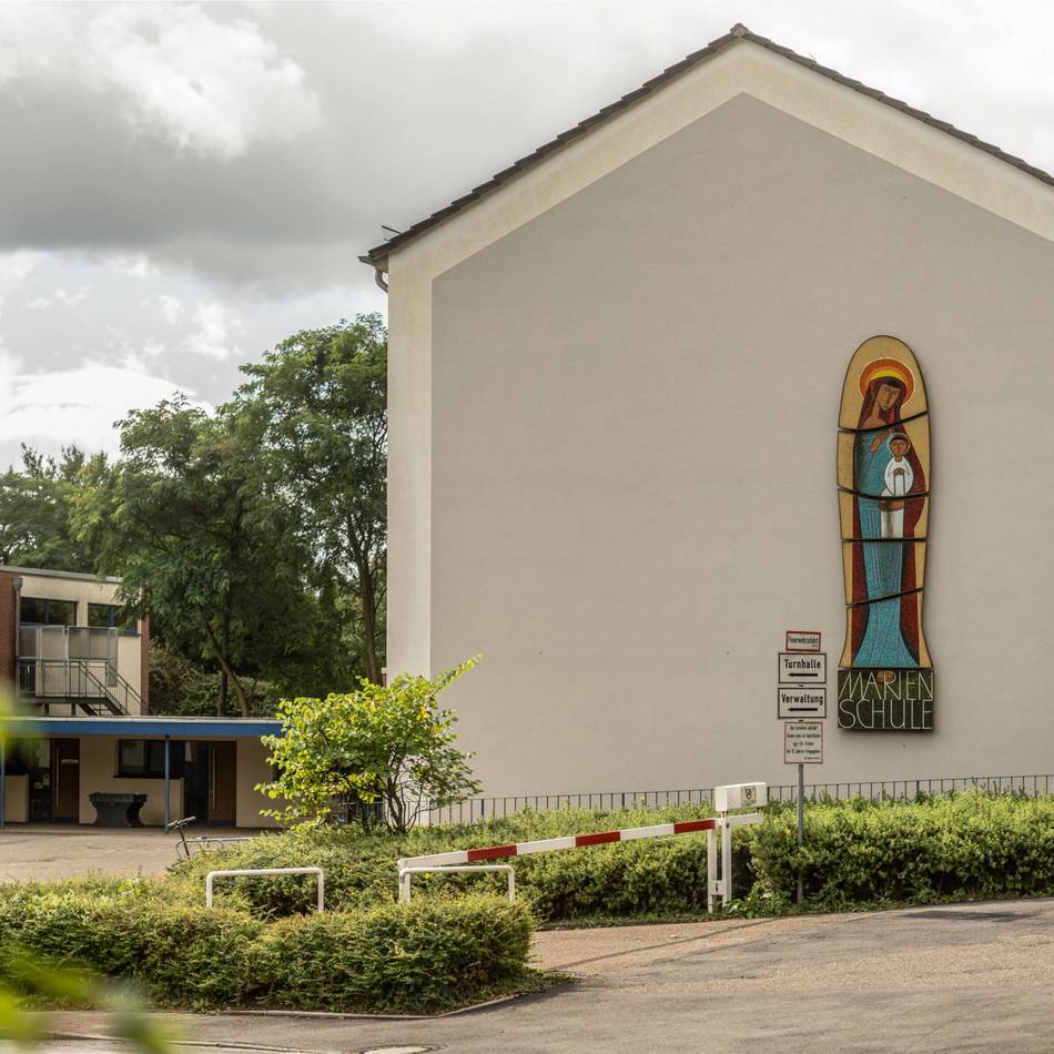 Marienschule in Kleve: Kleve saniert Schwimmbad und Sporthalle für zehn Millionen Euro