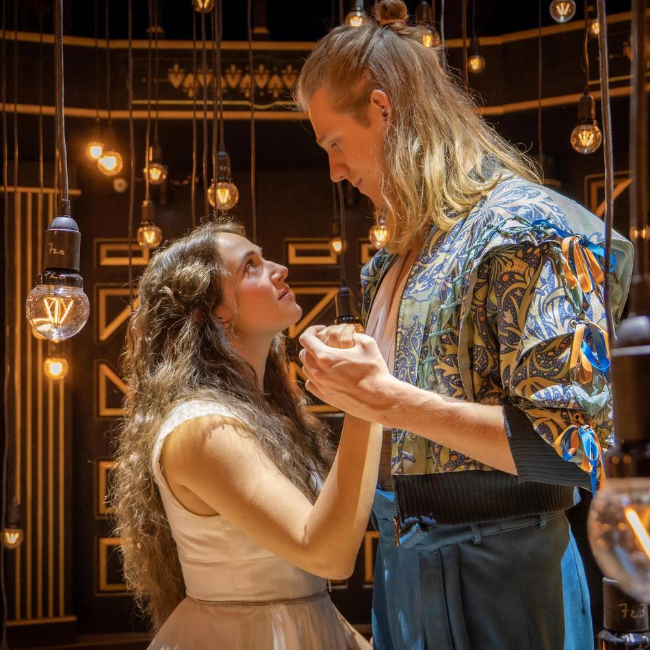 In Musical „Romeo & Julia – Liebe ist alles“.: Gemeinde Weeze organisiert Theaterfahrt nach Düsseldorf
