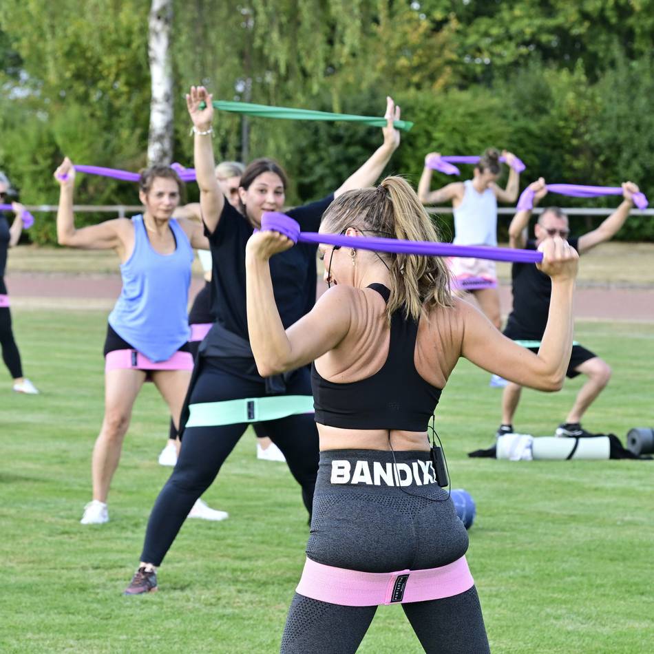 Sport im Park in Mönchengladbach : Frauen lieben das Brüllen beim Bandixx-Sportprogramm