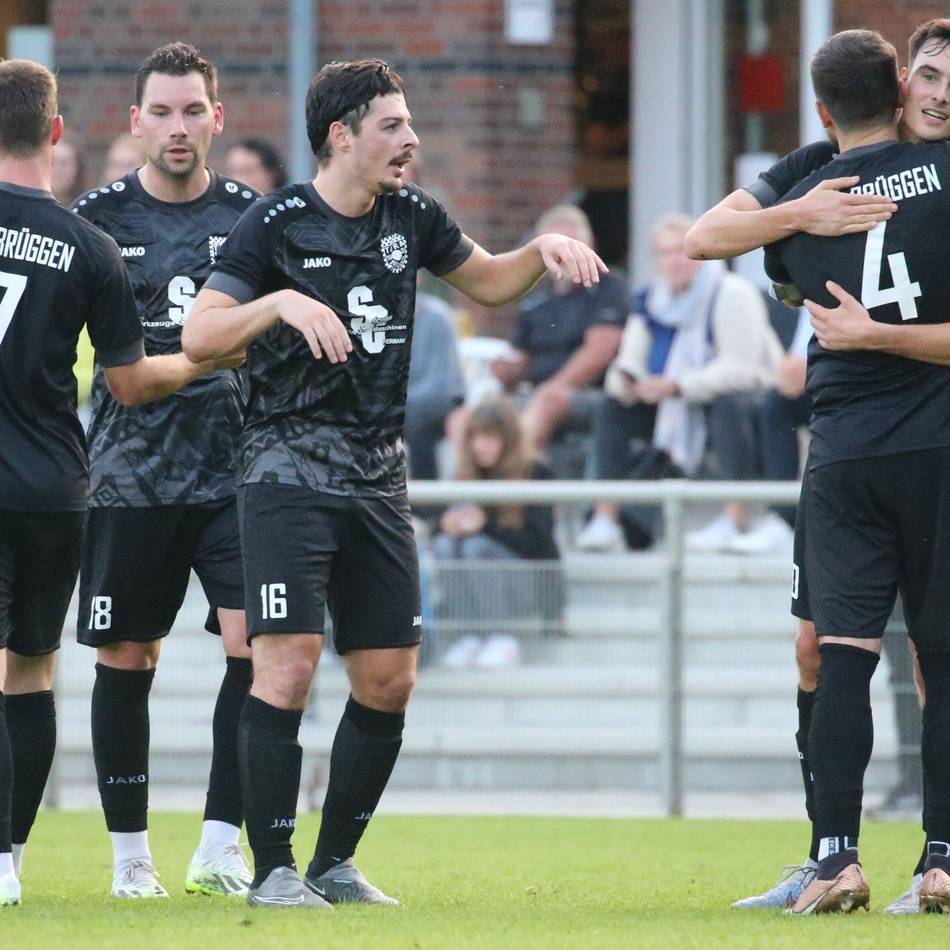 Auftakt im Kreispokal Kempen-Krefeld: Klarer Derby-Sieg für Brüggen, Niederkrüchten siegt im Elfmeterschießen